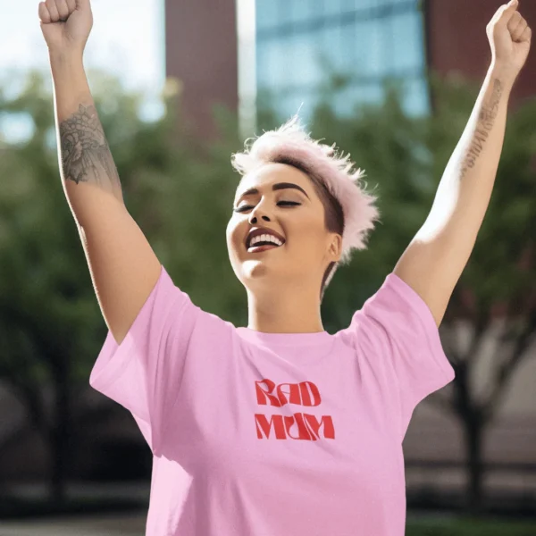 RAD MUM Tee