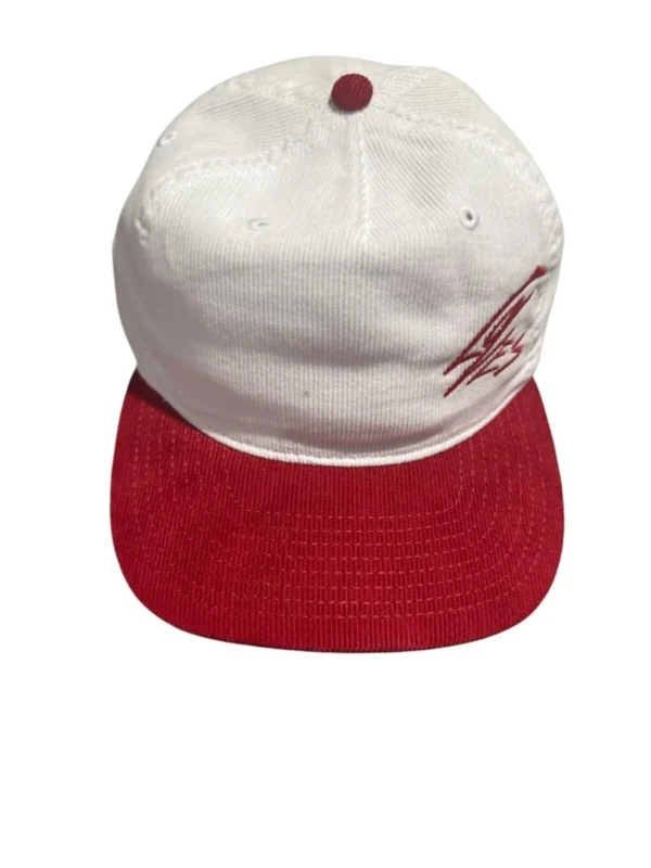 Stupid Hat Loves